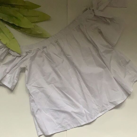 ⭐️no Comment Cotton Off Shoulder Top⭐️ - Picture 2 of 12